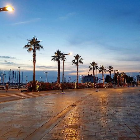 Apartma Mari Capodistria Esterno foto